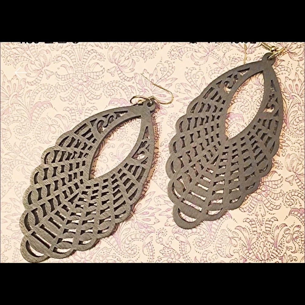 Marla✨ Earrings Set